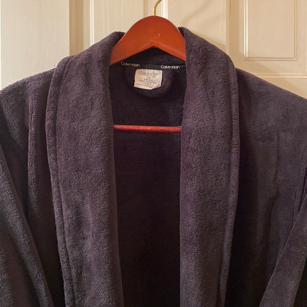 Calvin Klein super comfy men’s robe. S/M NWOT